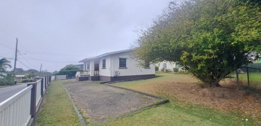 27 Elizabeth Park, Christ Church |  Barbados House for Sale